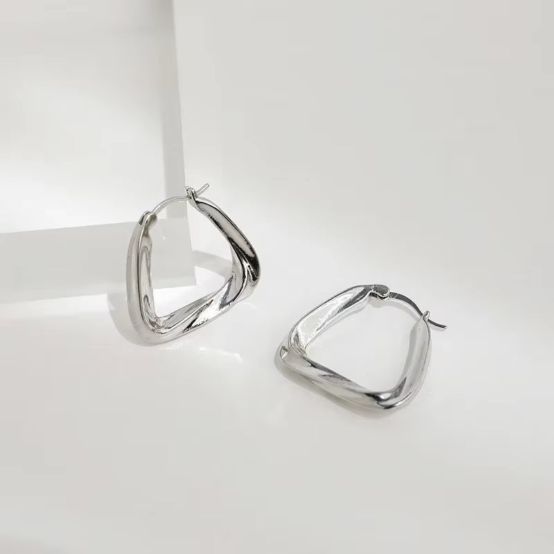 Elegant Gold Geometric Twisted Square Hoop Earrings for Women and Young Girls - Perfect for Parties and Weddings
